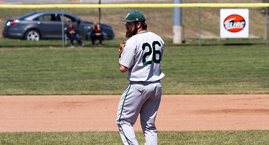 Middle Innings Topple Tiffin 8-6