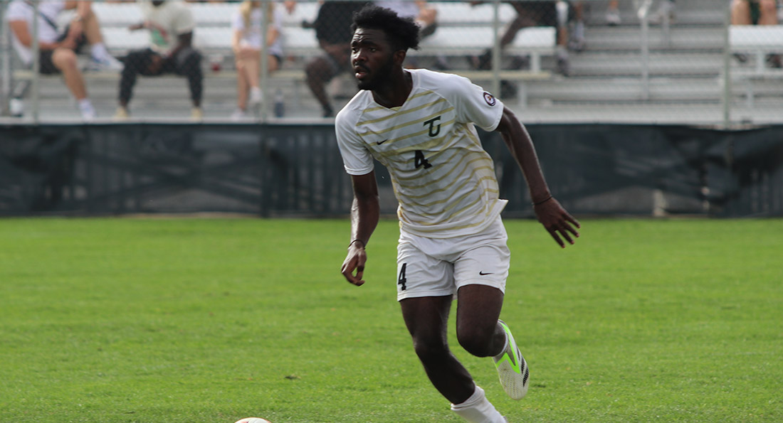 Amara Kamara and the Dragons advanced to the G-MAC Semifinals with a 2-1 win over Findlay.