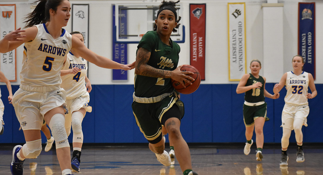 Aarion Nichols and the Dragons used strong defense to race past Ursuline.
