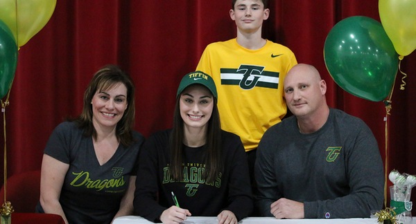 Bourquin Signs With Women's Basketball