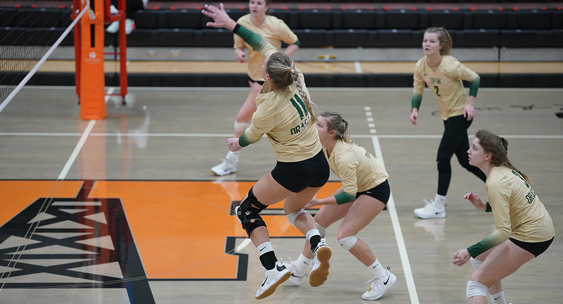 The Dragons forced a fifth set but lost 3-2 to conference rival Findlay.