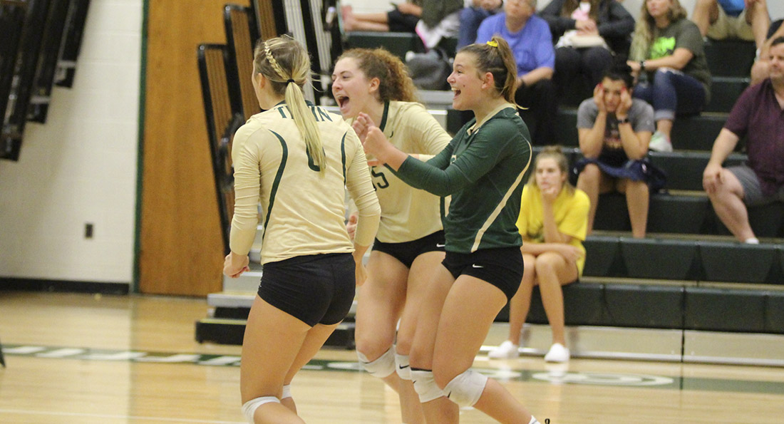 Tiffin Improves to 8-1 in GMAC with 3-0 Win Over KWC