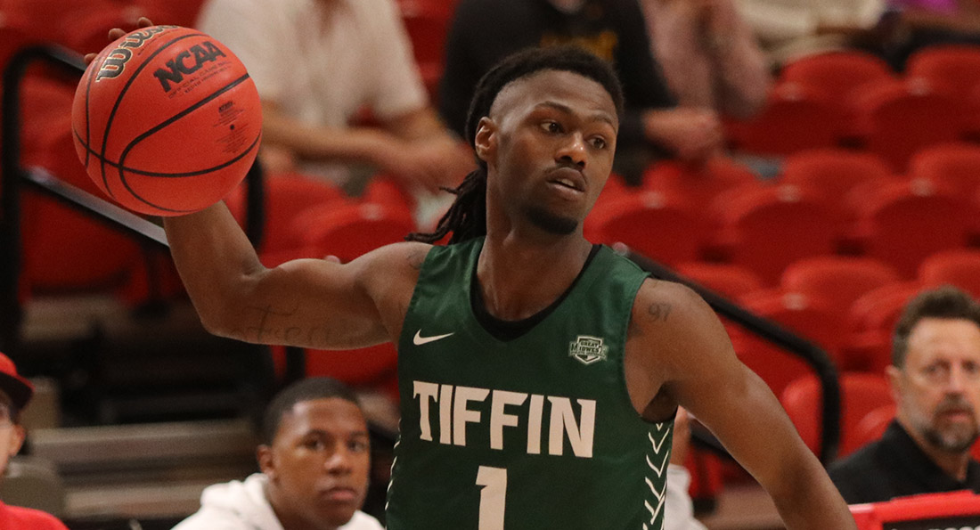 Tylin Lockett-Fuller led the Dragons with 21 points against Malone.