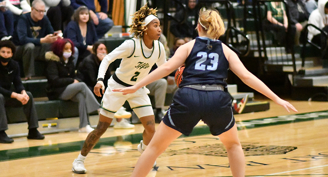 Aarion Nichols led the Dragons with 20 points in the loss against Ohio Dominican.