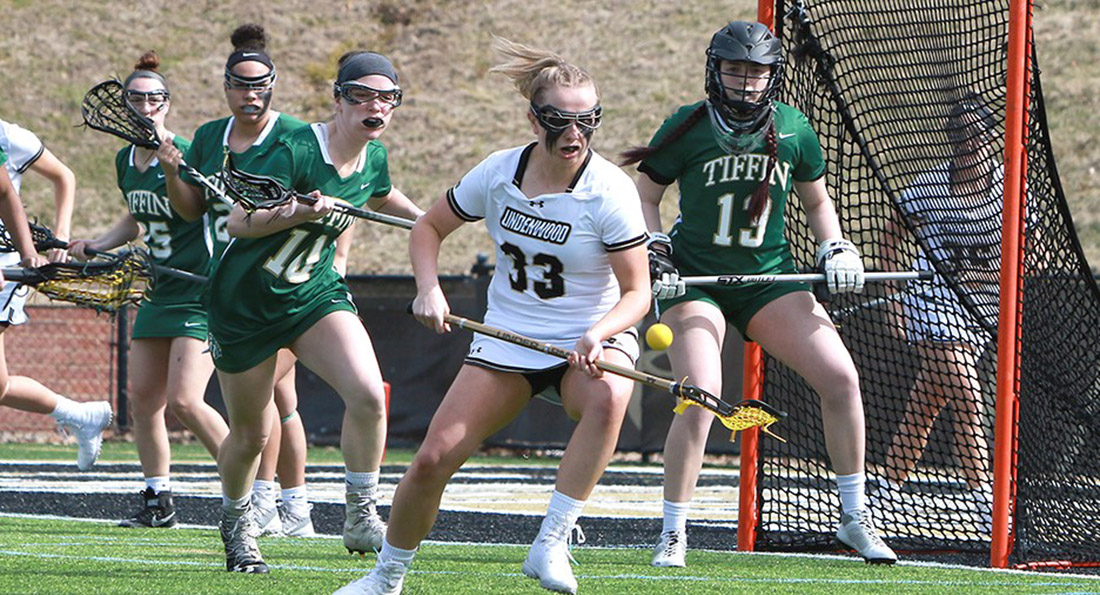 Lindenwood lived up to its ranking with a 21-3 win over Tiffin.